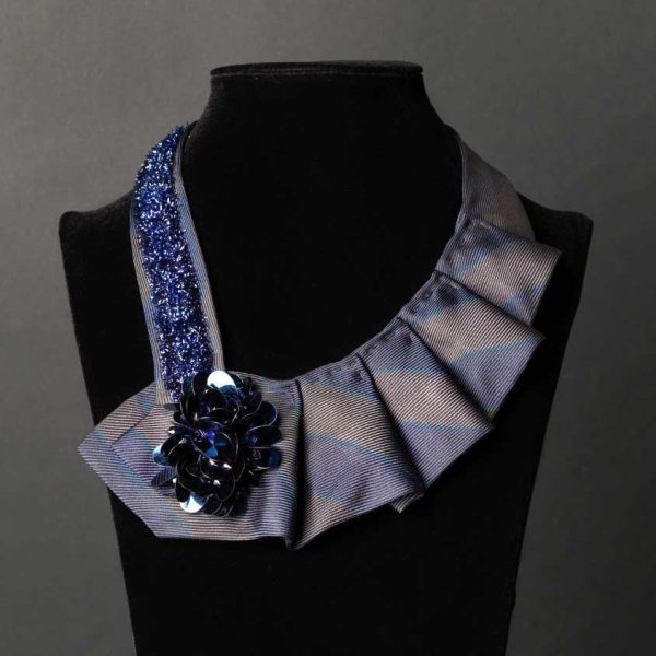 Collana blu #30