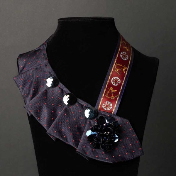 Collana blu #32